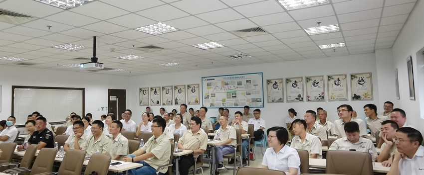 "绿色环保 健康上海”培训走进hahabet星辰大海新材(图3)