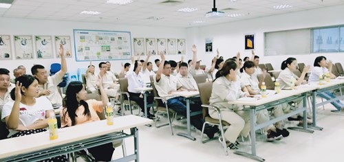 hahabet星辰大海新材四届九次职工代表大会顺利召开(图4)